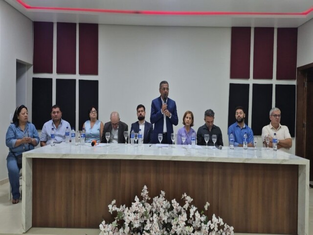 Vitória Histórica: Sancionado reposicionamento na carreira dos professores pioneiros em Rondônia