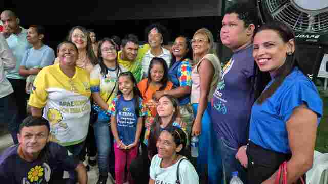 Pr&eacute;-candidata S&iacute;lvia Cristina refor&ccedil;a que aprendeu a exercer um mandato olhando no olho da popula&ccedil;&atilde;o