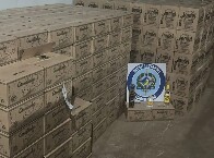 Sefin apreende bebidas sem nota fiscal escondidas em carga de cimento