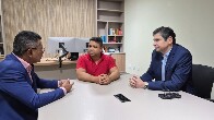Articula&ccedil;&atilde;o: Almir Jos&eacute; e Andr&eacute; Coelho debatem conjuntura pol&iacute;tica e blindagem dos servidores
