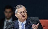 Ministro Dino manda TSE analisar poss&iacute;vel uso de emendas em campanha eleitoral