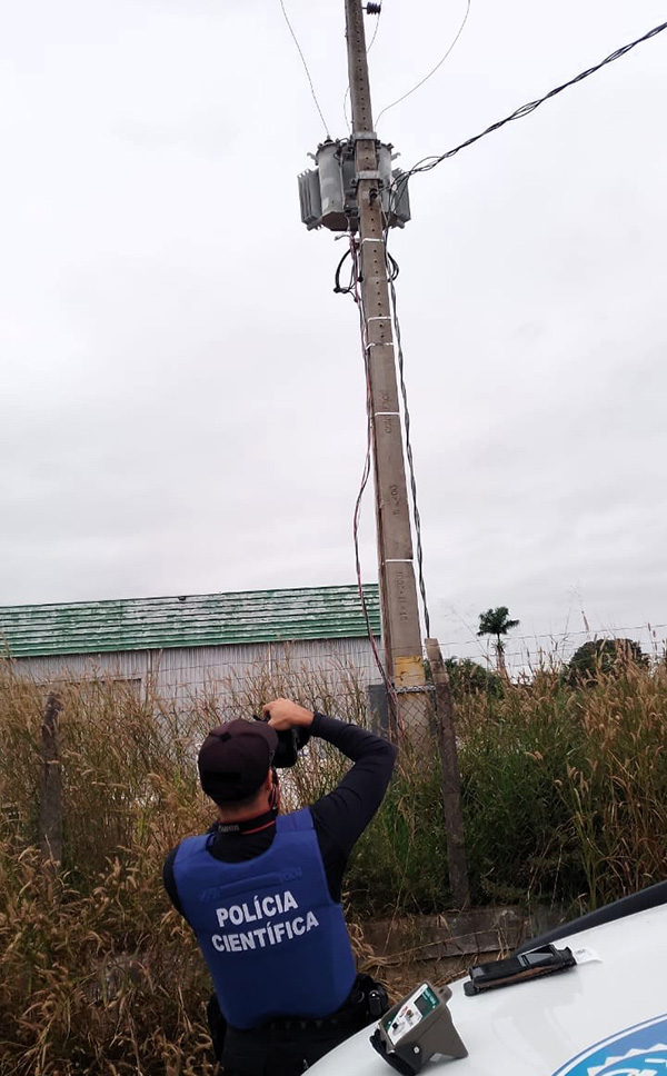 Latic&iacute;nio usava subesta&ccedil;&atilde;o clandestina para furtar energia