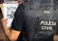 Pol&iacute;cia faz buscas contra venda de drogas e vapes perto de escolas em Jaru