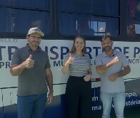 Deputada Lebrinha entrega micro-&ocirc;nibus para a sa&uacute;de de S&atilde;o Francisco