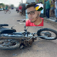Colis&atilde;o entre motocicletas deixa jovem morto e outro gravemente ferido em Porto Velho