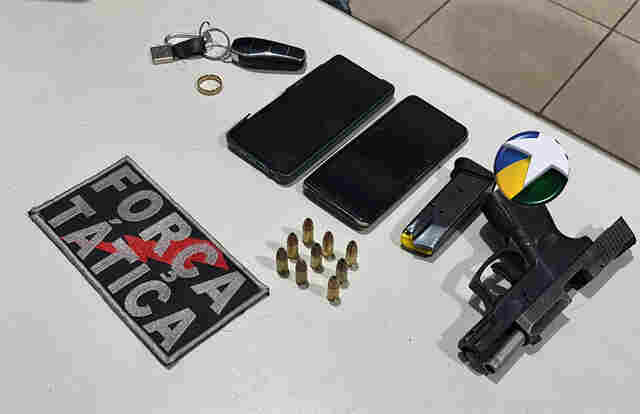 Motorista de aplicativo &eacute; preso com pistola 9mm e diz que receberia R$ 150 pelo transporte