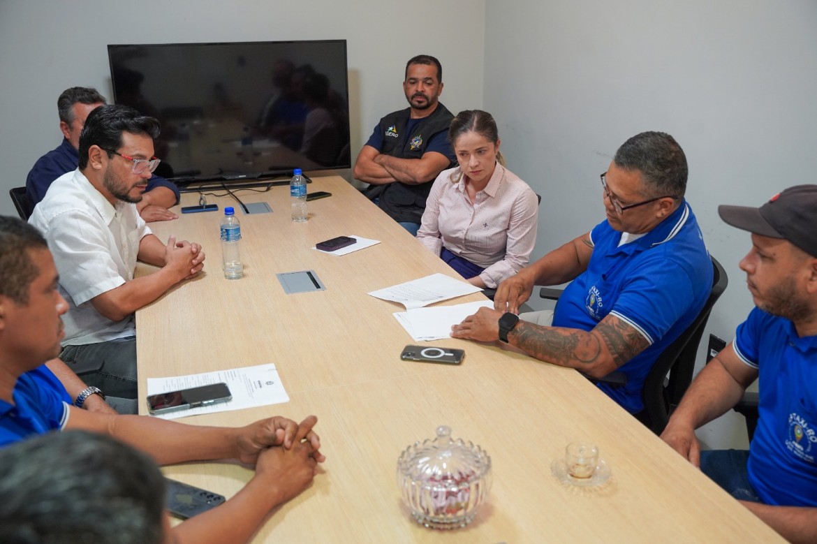Marcelo Cruz participa de reuni&atilde;o na Agero para discutir demandas dos taxistas de Rond&ocirc;nia