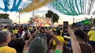 Centenas de pessoas acompanham estreia do Brasil na "Rua do Hexa" em Porto Velho