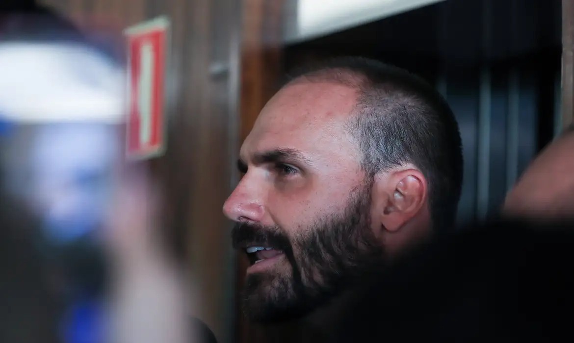 STF condena Eduardo Bolsonaro a quatro anos e dois meses de prisão