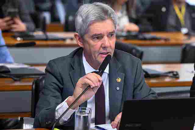 Para proteger fam&iacute;lias da desapropria&ccedil;&atilde;o, Bagattoli protocola PDL que suspende a cria&ccedil;&atilde;o de nova reserva em RO