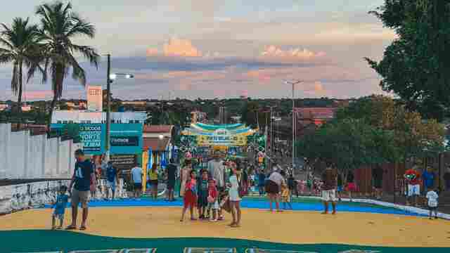 Rua do Hexa ter&aacute; dois tel&otilde;es, brinquedos e shows musicais na torcida pelo Brasil
