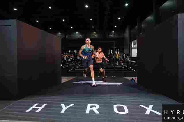 Hyrox: Rondoniense conquista t&iacute;tulo internacional e leva o estado ao topo do p&oacute;dio na Argentina