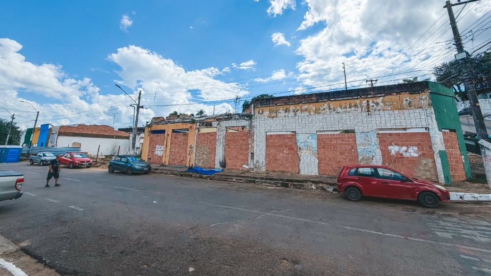 Im&oacute;vel abandonado ser&aacute; demolido ap&oacute;s laudo da Defesa Civil em Porto Velho
