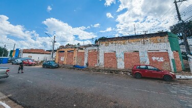 Im&oacute;vel abandonado ser&aacute; demolido ap&oacute;s laudo da Defesa Civil em Porto Velho

