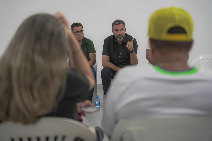 &ldquo;Dinheiro p&uacute;blico n&atilde;o pode parar na porta da associa&ccedil;&atilde;o&rdquo;, diz Bruno Bolsonaro Scheid ao criticar programas para pequenos produtores