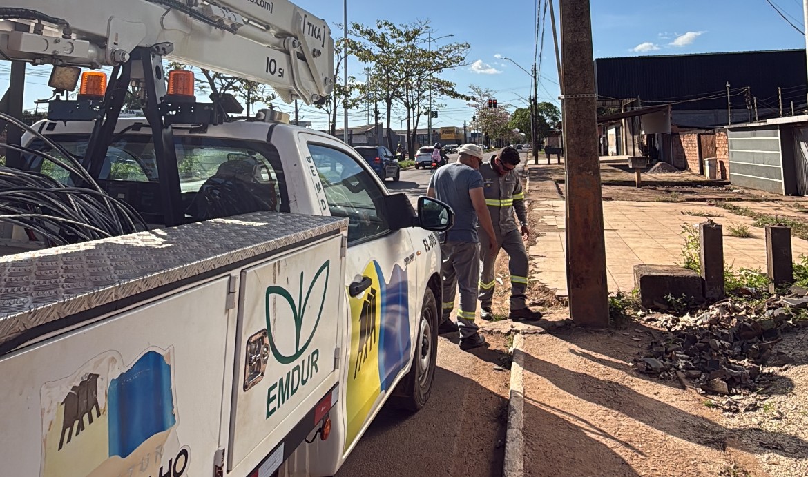 Tentativa de vandalismo na avenida Guaporé é frustrada por sistema de proteção implantado pela Emdur
