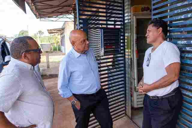 Vereador Pastor Evanildo solicita limpeza e encascalhamento da Rua Mirand&atilde;o, no bairro Cana&atilde;, em Porto Velho