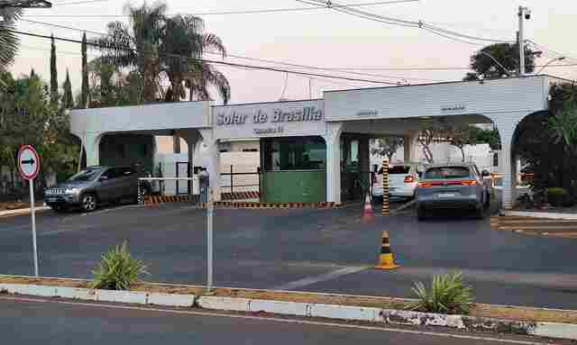 STF suspende visitas a Bolsonaro na pris&atilde;o domiciliar