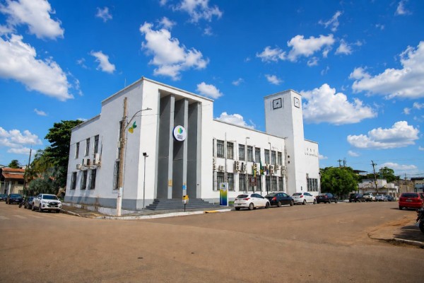 Prefeitura abre edital para empresas interessadas em patrocinar concursos