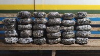 PM apreende mais de 30 kg de maconha durante abordagem em carro com problema mec&acirc;nico