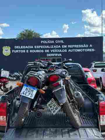 Delegacia de Furtos e Roubos recupera duas motocicletas na regi&atilde;o central da capital