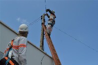 Energisa alerta para riscos e orienta profissionais para evitar acidentes com a rede el&eacute;trica em Rond&ocirc;nia