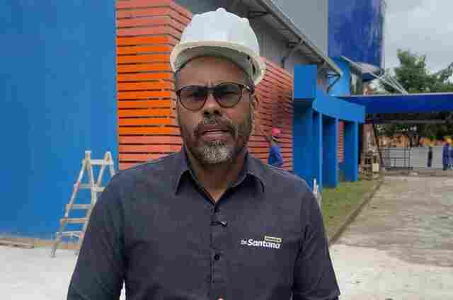 Vereador Dr. Santana fiscaliza obra da Maternidade Municipal M&atilde;e Esperan&ccedil;a