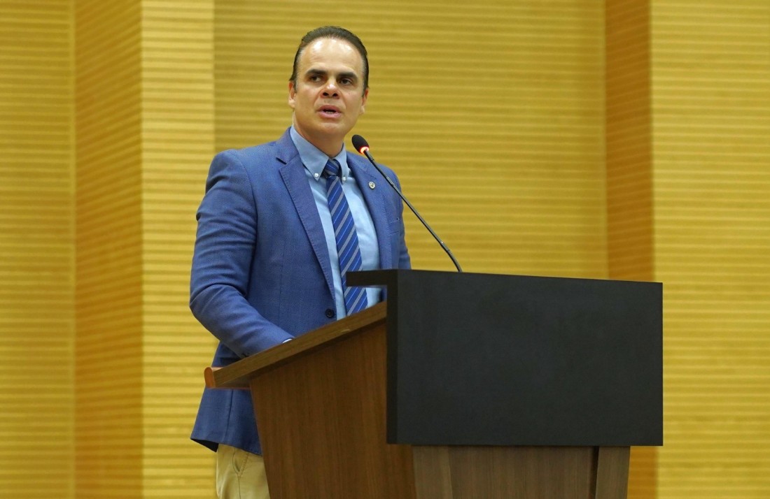 TCE-RO mantém rejeição das contas de Alan Queiroz na presidência da Câmara, afasta duas irregularidades e reduz multa