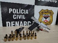 Denarc prende dono de oficina e apreende pistola .40 no Escola de Pol&iacute;cia