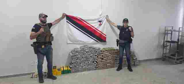 Pol&iacute;cia Civil apreende 231 kg de maconha, coca&iacute;na e crack em &aacute;rea rural de Rio Crespo