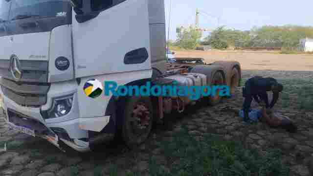 Caminhoneiro que matou ciclista na BR-319 admite que bebeu e diz que pode ter dormido ao volante
