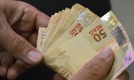 Sal&aacute;rio m&iacute;nimo dever&aacute; subir para R$ 1.741 em 2027
