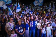 Ismael Crispin re&uacute;ne mais de 1.200 pessoas no lan&ccedil;amento da campanha a reeleição em S&atilde;o Miguel do Guapor&eacute;