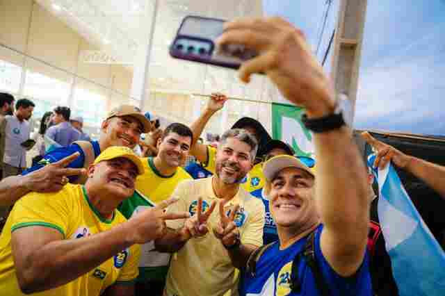Marcos Rog&eacute;rio intensifica agenda de caminhadas e amplia presen&ccedil;a nos munic&iacute;pios