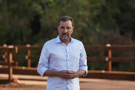 Hildon Chaves percorre Ji-Paran&aacute; e Espig&atilde;o e assume compromisso de concluir asfaltamento da Rodovia do Caf&eacute;