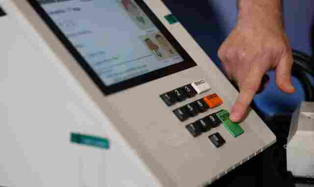 Elei&ccedil;&otilde;es 2026: saiba em quantos candidatos votar e a ordem de vota&ccedil;&atilde;o
