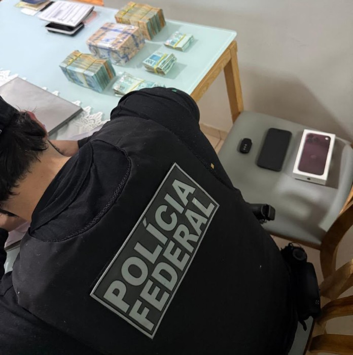 PF cumpre mandados contra investigados por tráfico e lavagem de dinheiro em Rondônia