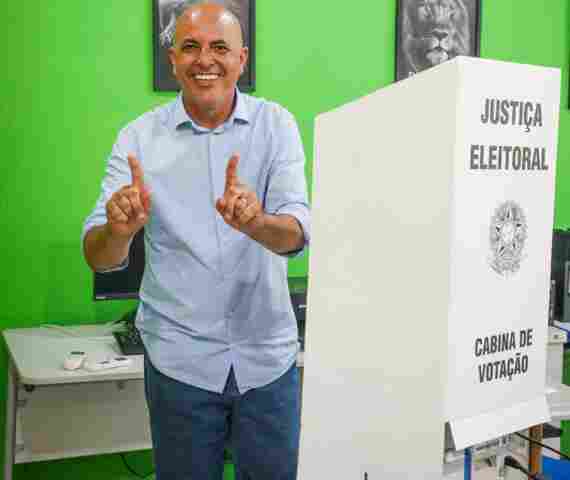 Crispin vota em S&atilde;o Miguel do Guapor&eacute; e destaca confian&ccedil;a no trabalho
