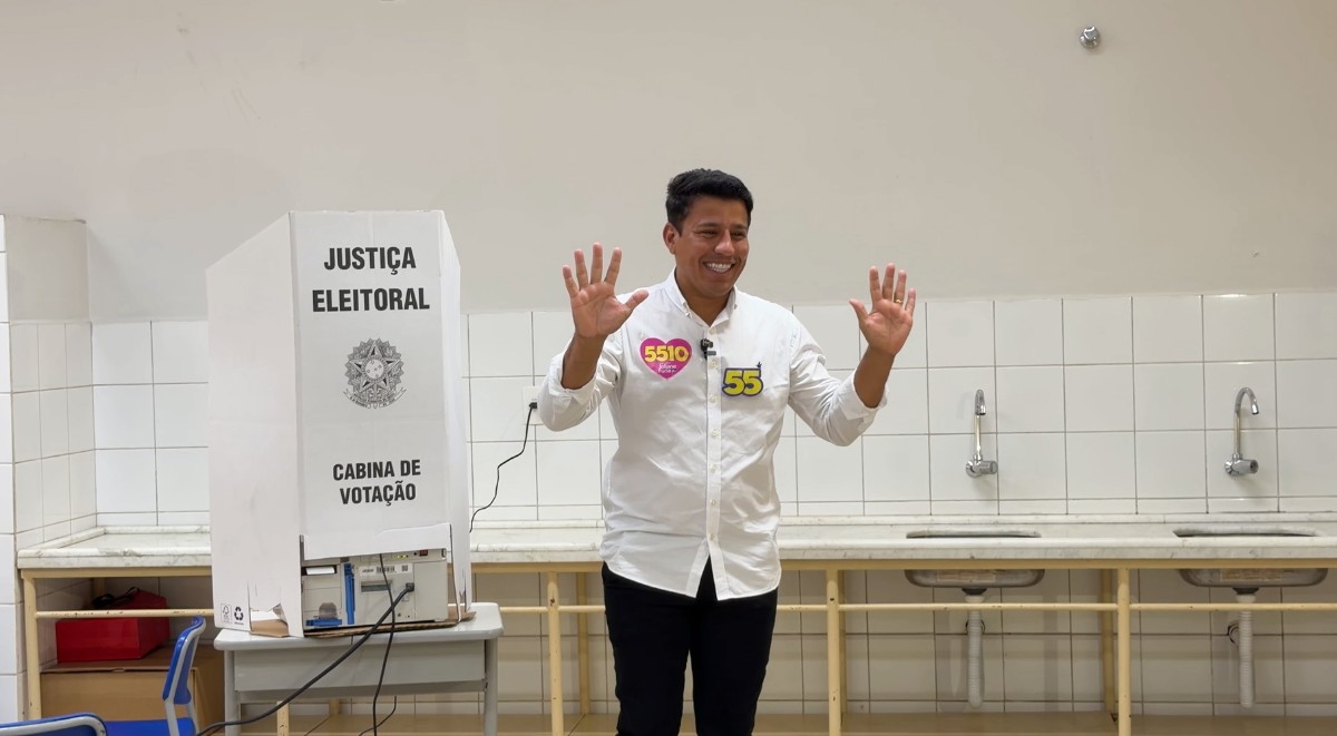 Vídeo: Fúria vota em Cacoal, agradece rondonienses e espera 2º turno