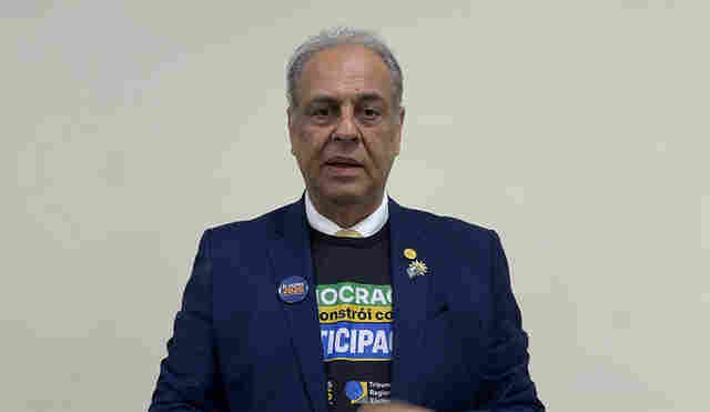 Presidente do TRE diz que elei&ccedil;&atilde;o transcorre normalmente e sem ocorr&ecirc;ncias graves em Rond&ocirc;nia