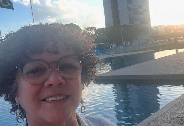 Entidades de classe, institui&ccedil;&otilde;es, pol&iacute;ticos e militares criticam acusa&ccedil;&otilde;es de F&aacute;tima Cleide sobre "temor de jovens da periferia a policiais"