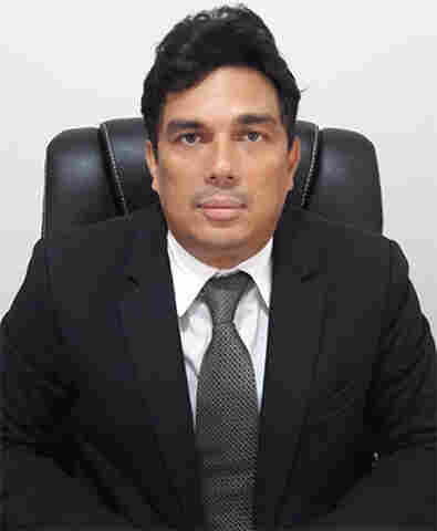 O espelho da servid&atilde;o e a busca da consci&ecirc;ncia