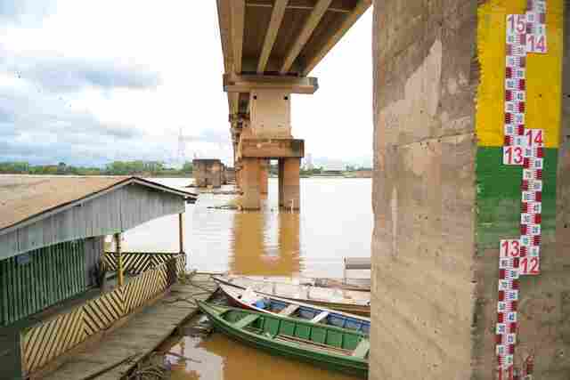 Rio Madeira sobe para 3,15 metros, mas continua abaixo da m&eacute;dia de outubro