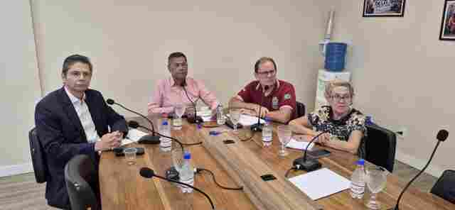 Em reuni&atilde;o com MGI, SIindsef/RO cobra reenquadramento de servidores e discute direitos de professores do ex-territ&oacute;rio

