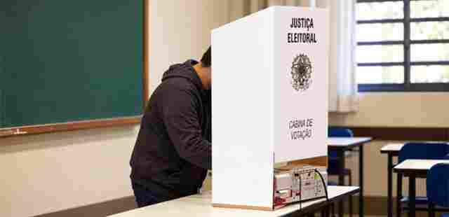 TSE confirma: cerca de 34 mil votos foram registrados ap&oacute;s hor&aacute;rio normal da vota&ccedil;&atilde;o 