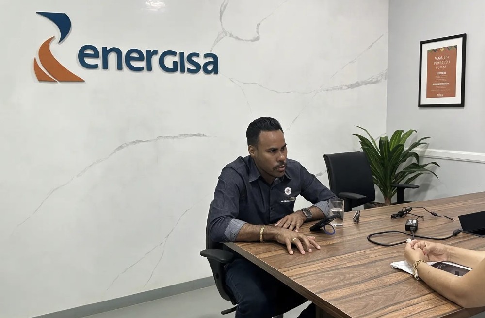 Vereador Dr, Santana cobra concessionária por quedas constantes de energia no Cristal da Calama